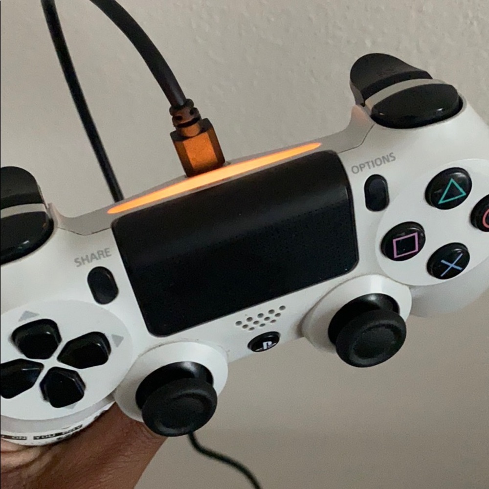 Ps4 Controller - image 1